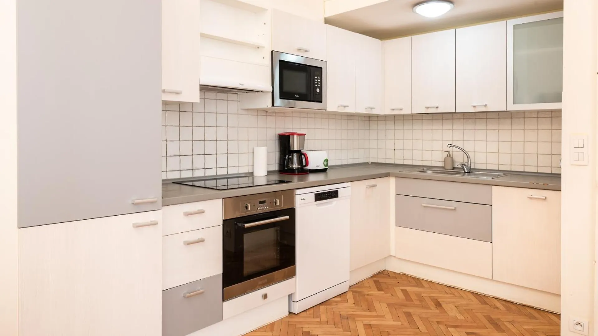 Hybernska Apartments By Pragueforyou
