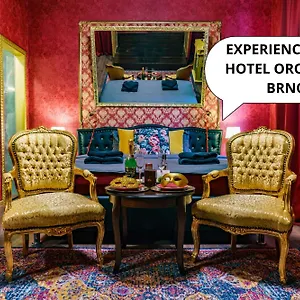 https://zitkov-noc-oroom-st-petersburg.brnohotels.org
