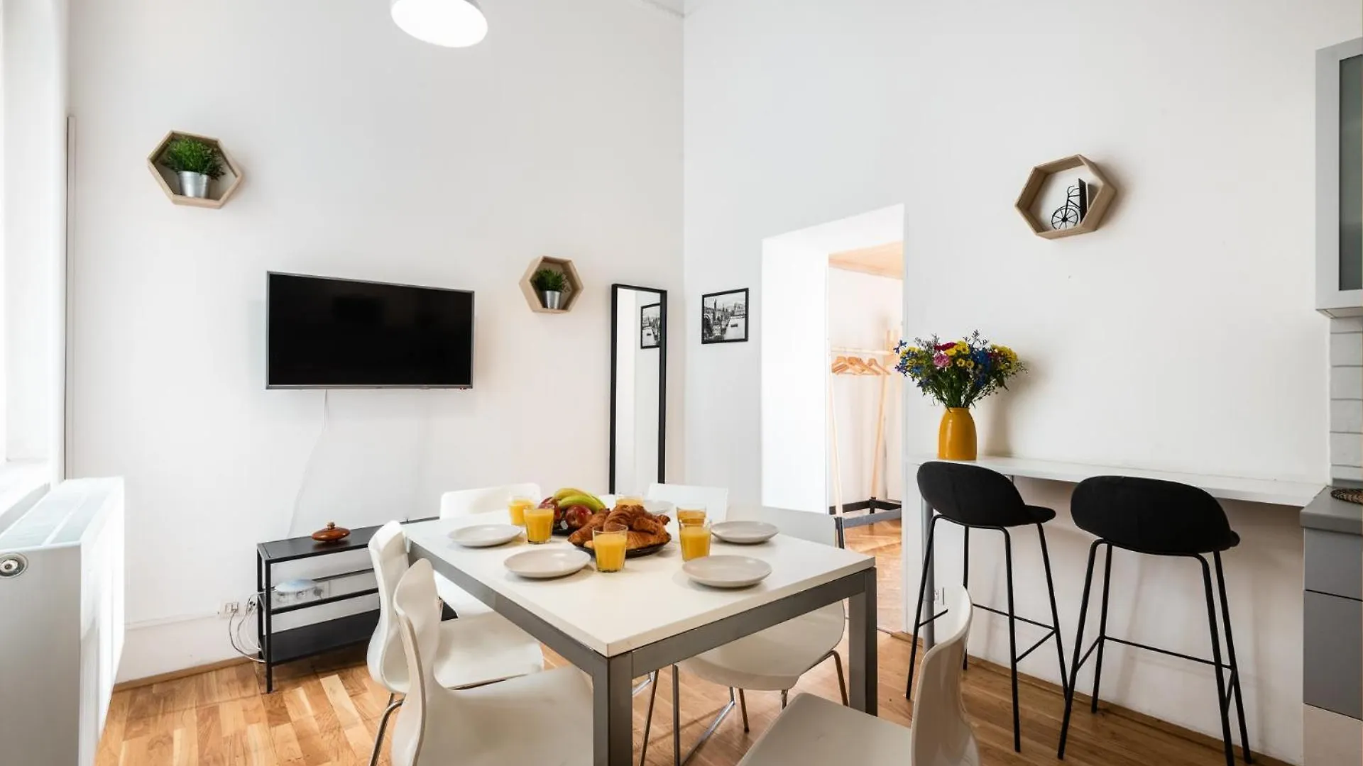 Hybernska Apartments By Pragueforyou